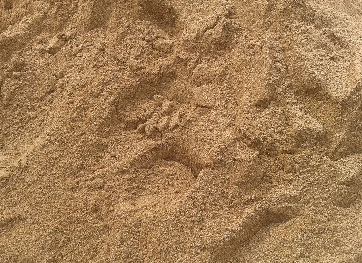 Цена на песок намывной в Ломоносове